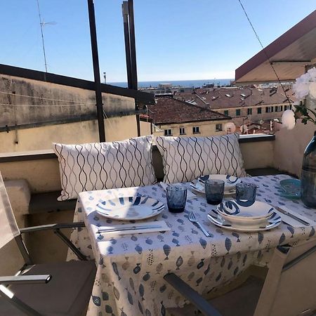 Appartamento Ai Piedi Della Pigna 圣雷默 外观 照片